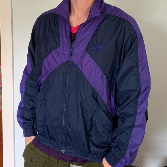 Vintage Nike Windbreaker Jacket! - Picture 2 of 4